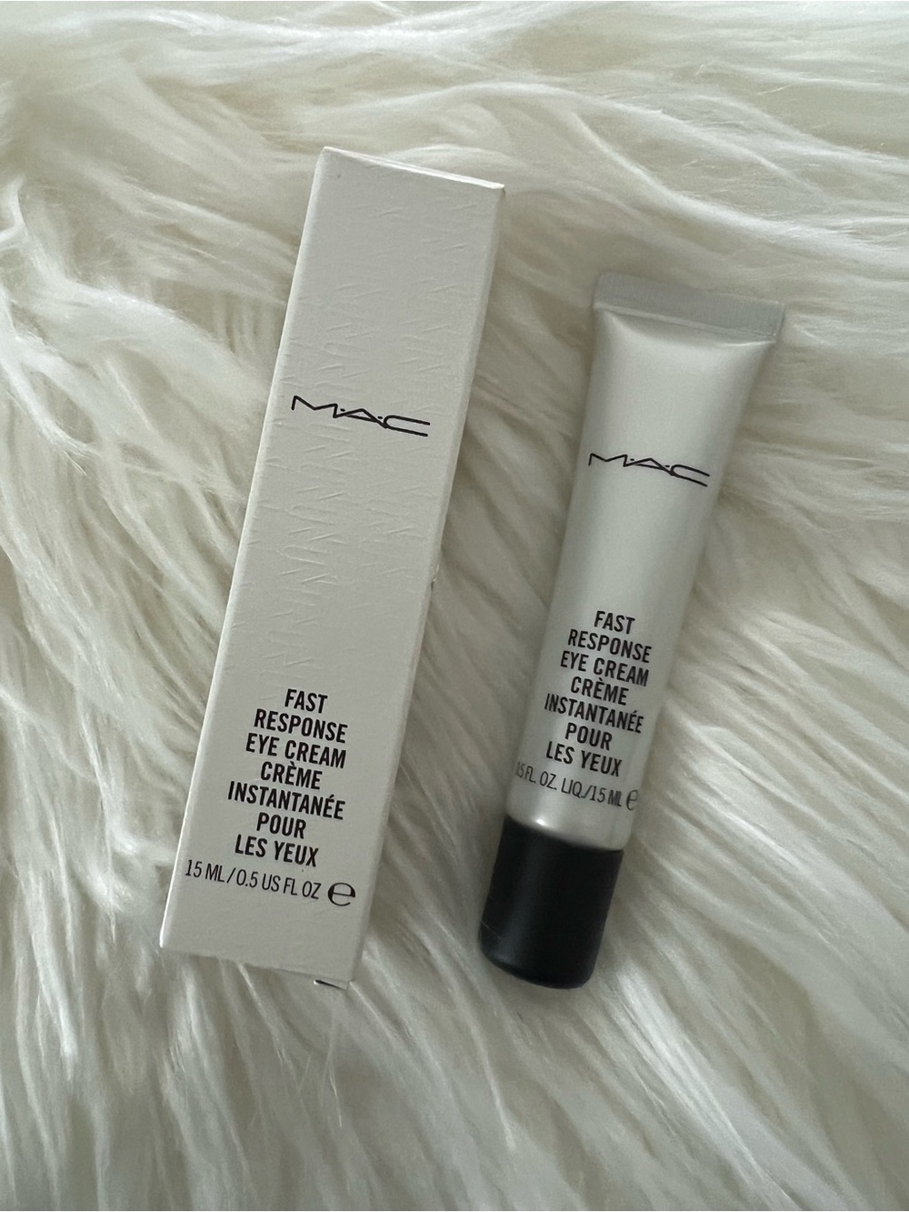 5/$35 NWT MAC Fast Response Eye Cream retails $37.00 - Picture 1 of 5